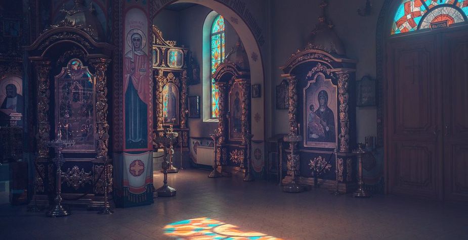 Троицкий храм на Международной